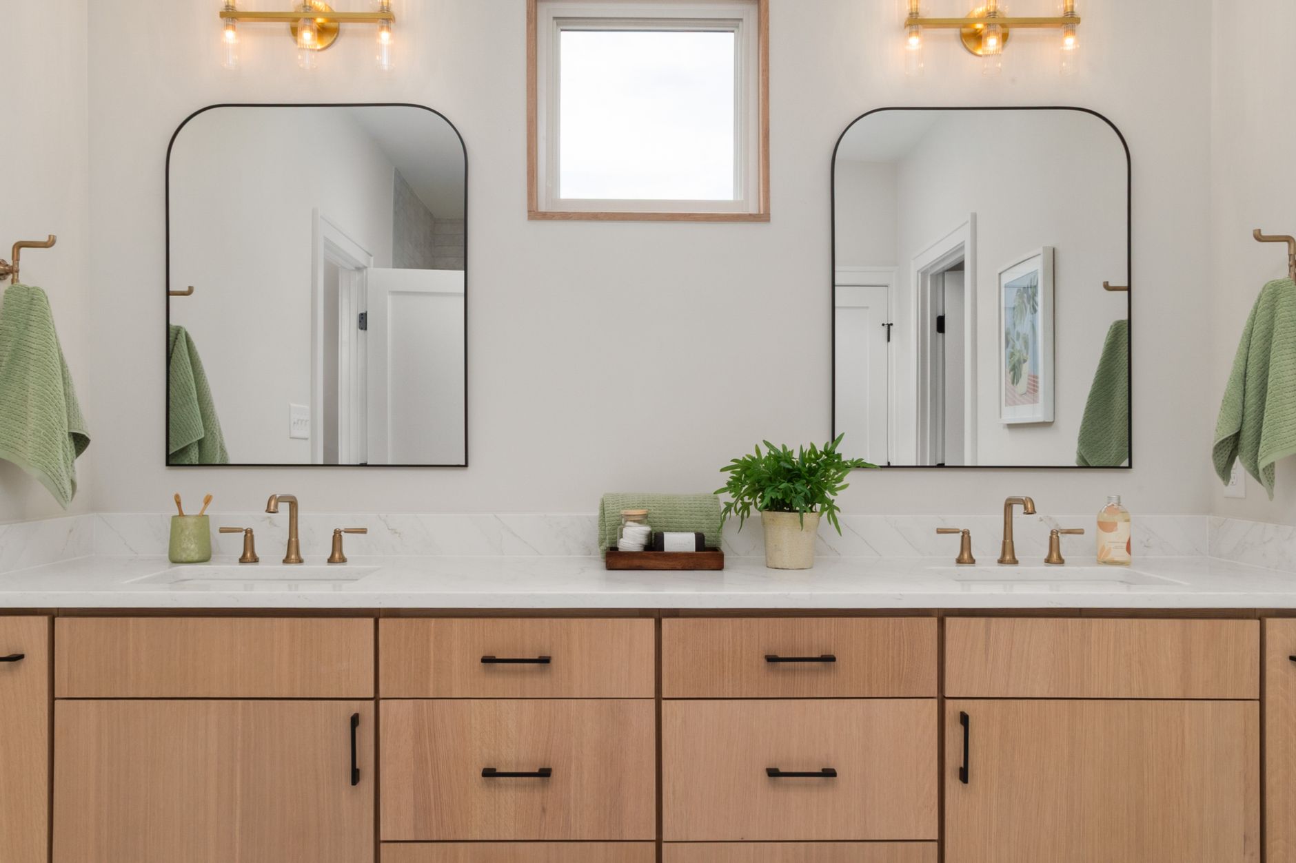 Rénovation salle de bain équipe à Le Tampon